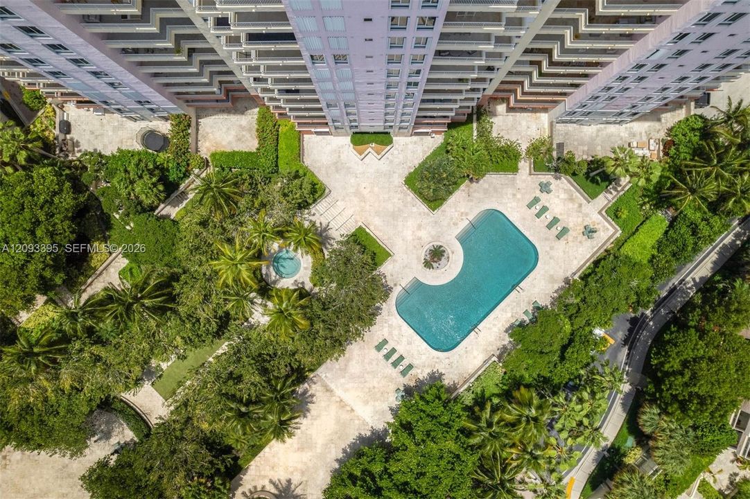For Sale: $3,975,000 (3 beds, 4 baths, 3093 Square Feet)