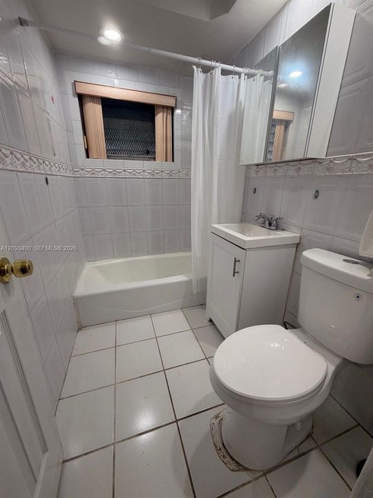 For Sale: $500,000 (3 beds, 1 baths, 1032 Square Feet)