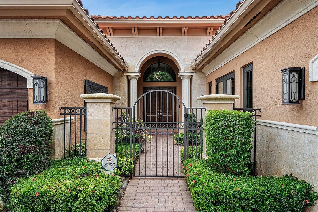 ENTER THROUGH A COURTYARD