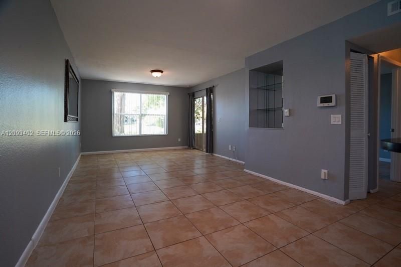 En Venta: $190,000 (1 camas, 1 baños, 636 Pies cuadrados)