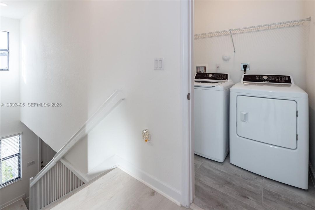 For Rent: $4,000 (3 beds, 2 baths, 1646 Square Feet)