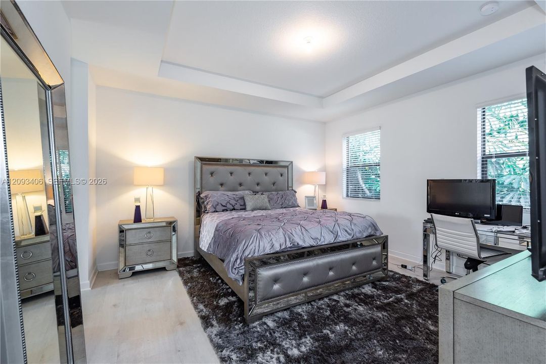 For Rent: $4,000 (3 beds, 2 baths, 1646 Square Feet)