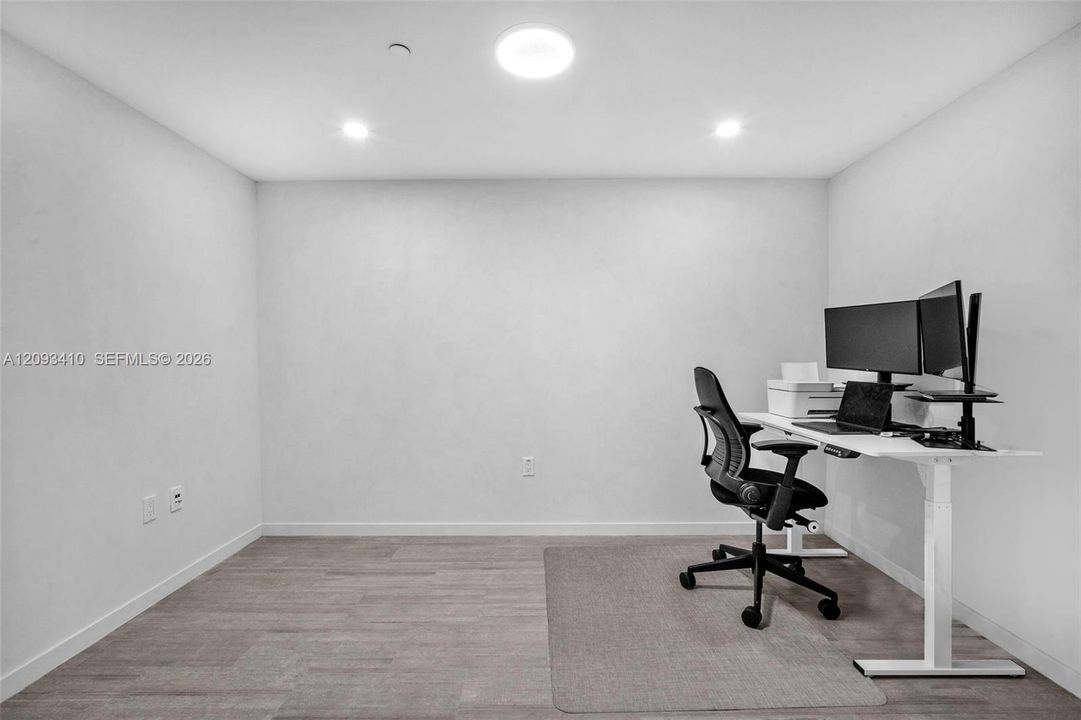 For Rent: $8,500 (2 beds, 2 baths, 1356 Square Feet)