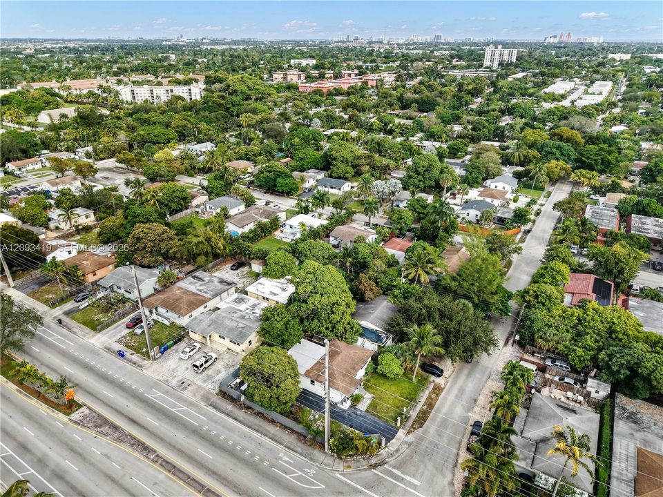 For Sale: $550,000 (4 beds, 2 baths, 1333 Square Feet)