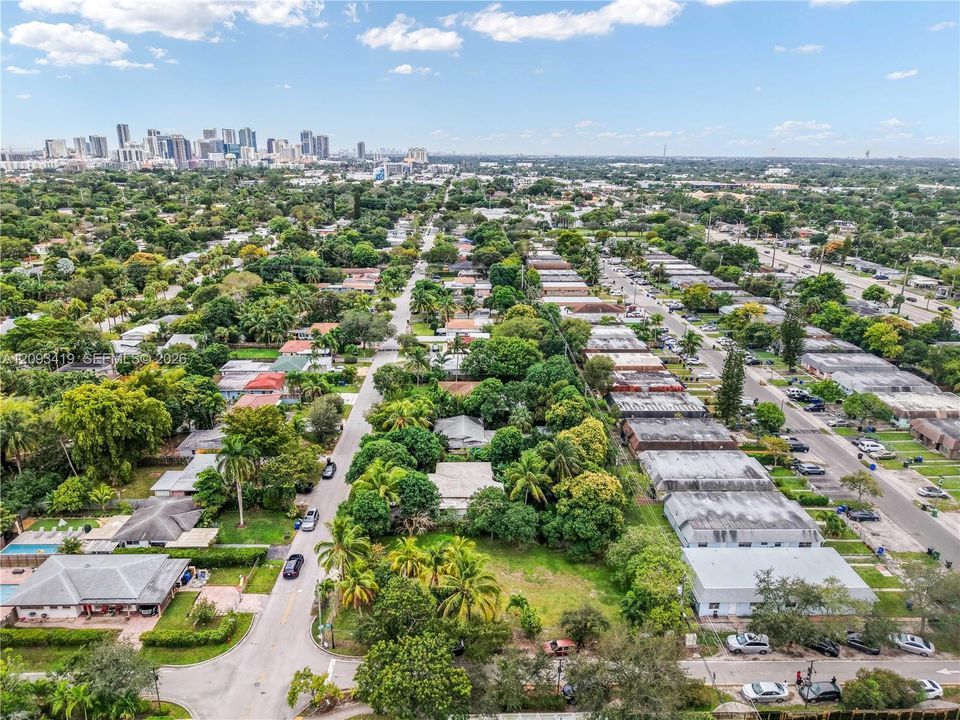 For Sale: $550,000 (4 beds, 2 baths, 1333 Square Feet)