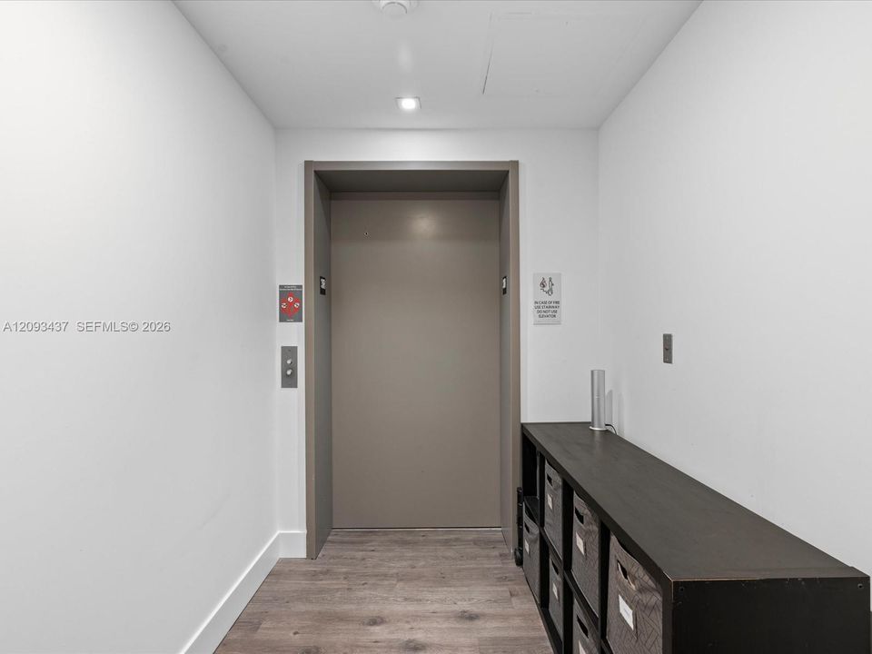 For Rent: $5,000 (2 beds, 2 baths, 1119 Square Feet)