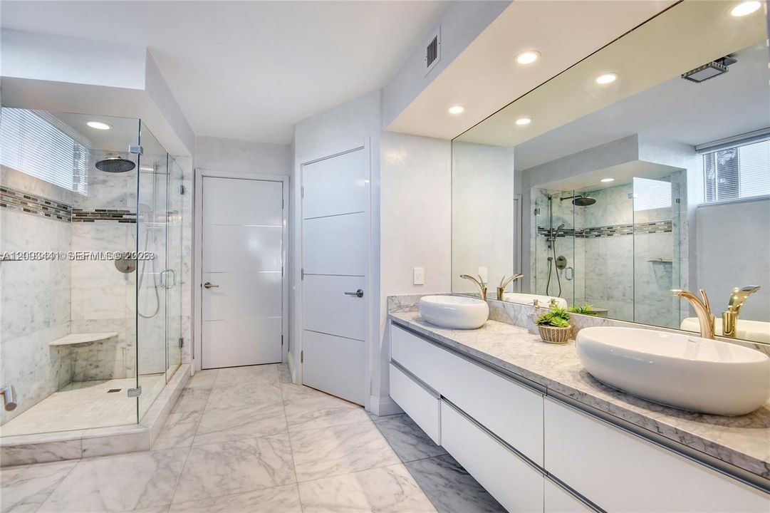 En Renta: $6,850 (2 camas, 2 baños, 1590 Pies cuadrados)