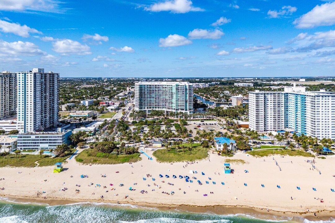 1 N Ocean Boulevard