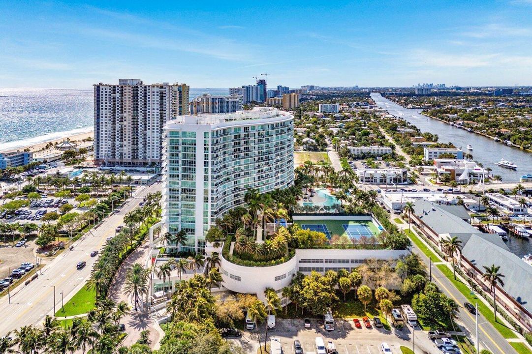 1 N Ocean Boulevard