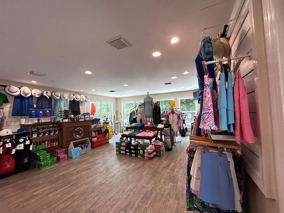 Golf store