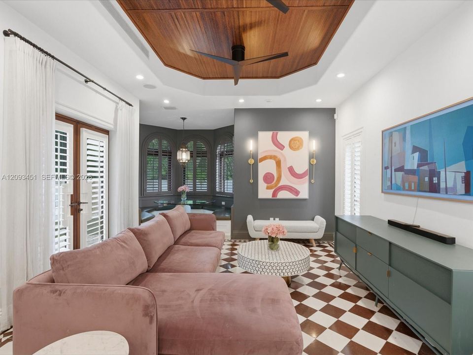 Or Family room