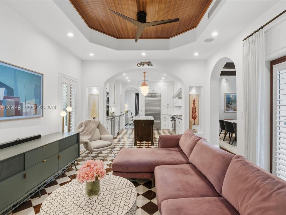 Or family room