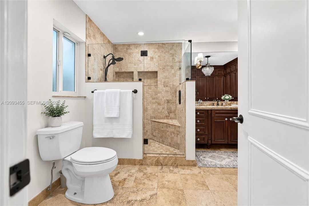For Sale: $869,999 (3 beds, 2 baths, 1902 Square Feet)