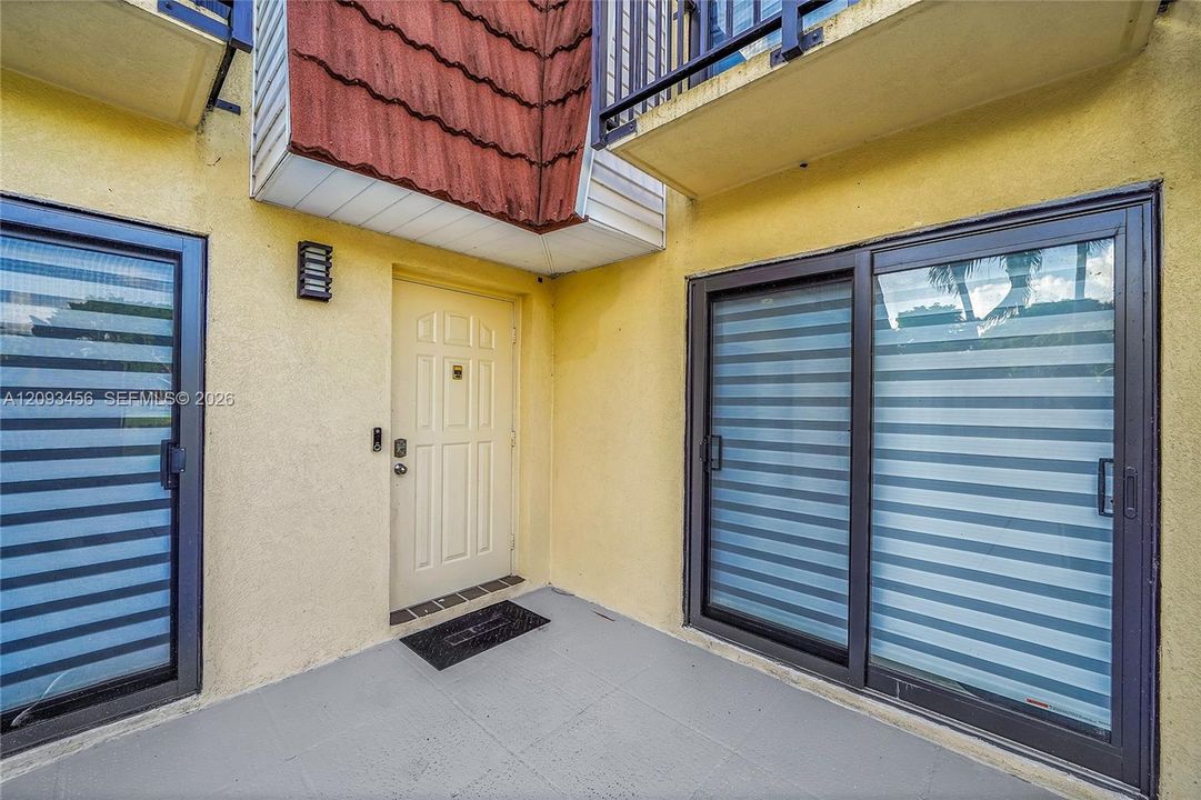 В аренду: $3,000 (2 спален, 2 ванн, 1372 Квадратных фут)
