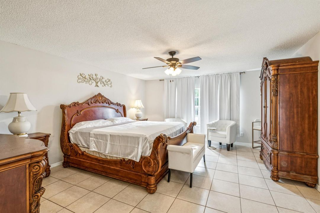 print_quality-791_SW_Hillsboro_Cir_016
