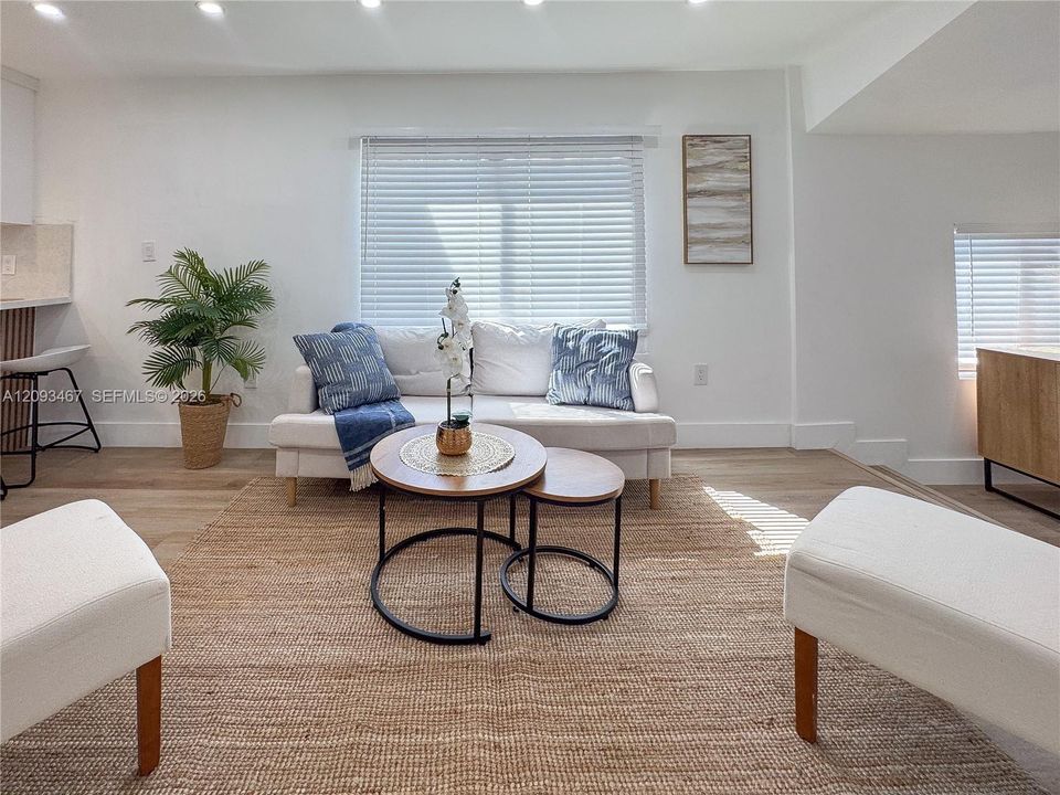 For Sale: $525,000 (3 beds, 2 baths, 1036 Square Feet)