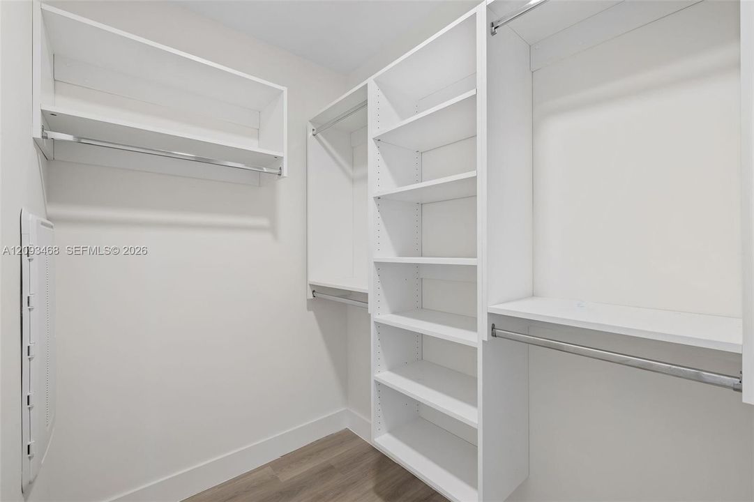 En Renta: $4,975 (2 camas, 2 baños, 1264 Pies cuadrados)