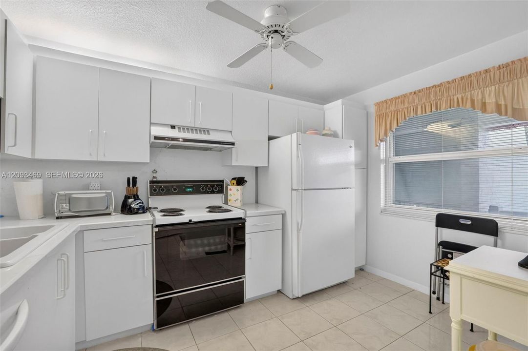 En Venta: $78,000 (2 camas, 2 baños, 1070 Pies cuadrados)