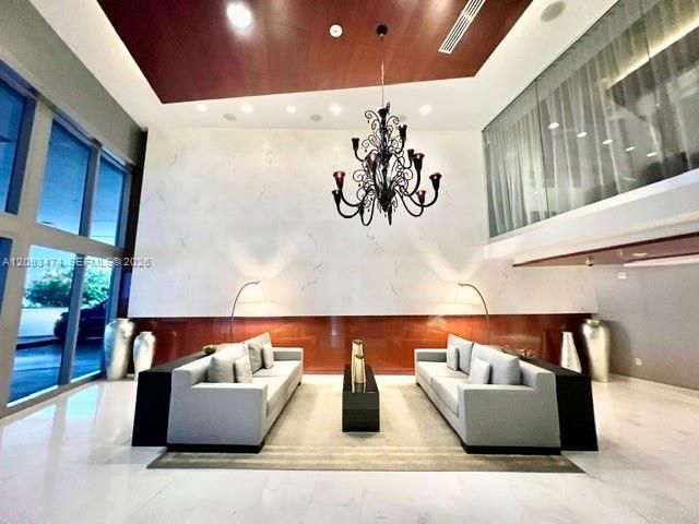 Active With Contract: $11,000 (2 beds, 3 baths, 1487 Square Feet)