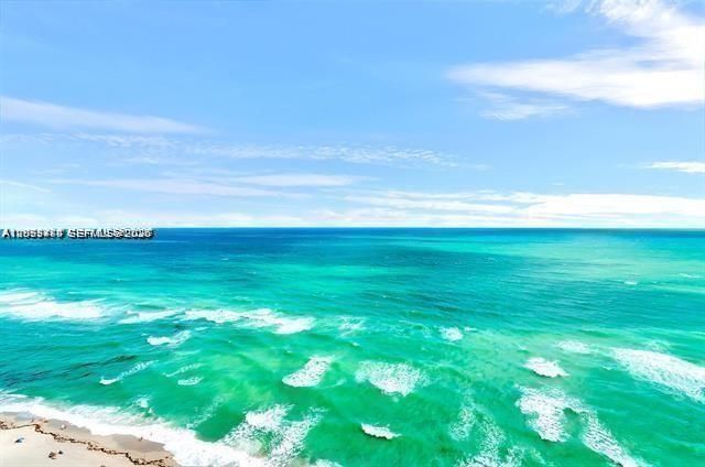 Active With Contract: $11,000 (2 beds, 3 baths, 1487 Square Feet)