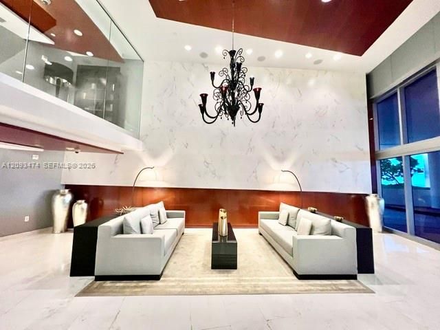 Active With Contract: $11,000 (2 beds, 3 baths, 1487 Square Feet)