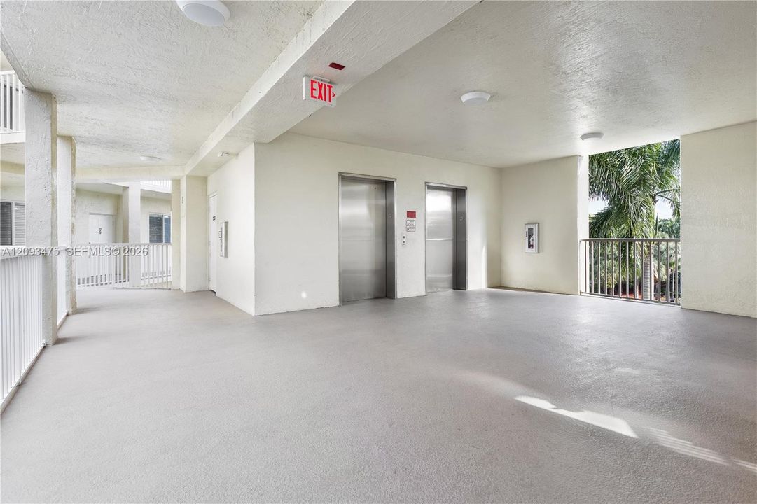 For Sale: $485,000 (3 beds, 2 baths, 1710 Square Feet)