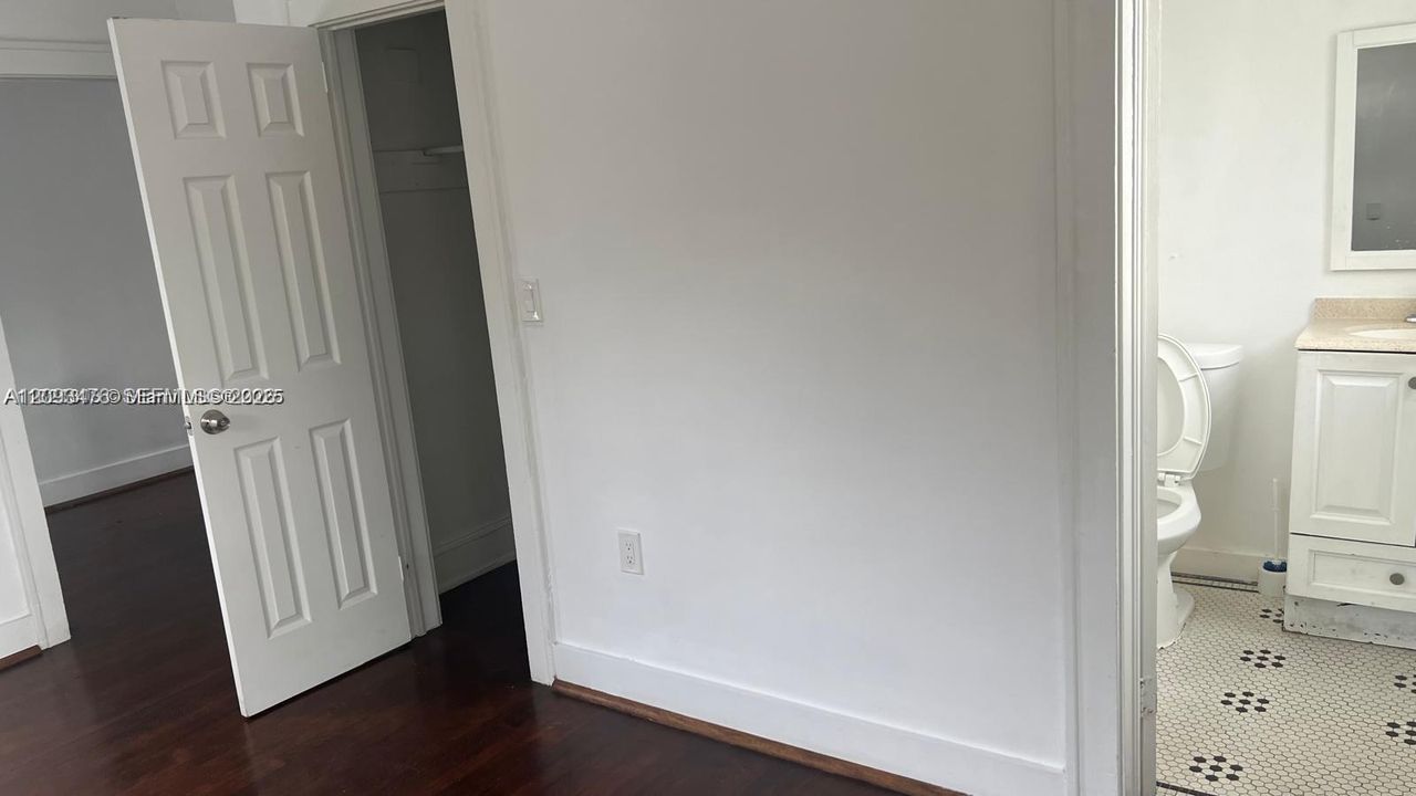 For Rent: $2,300 (2 beds, 2 baths, 1794 Square Feet)