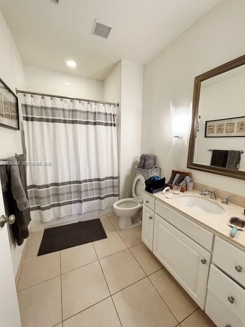 2nd bathroom