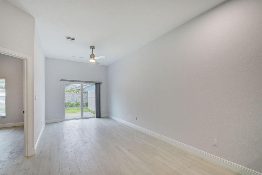 11_triplex (11)