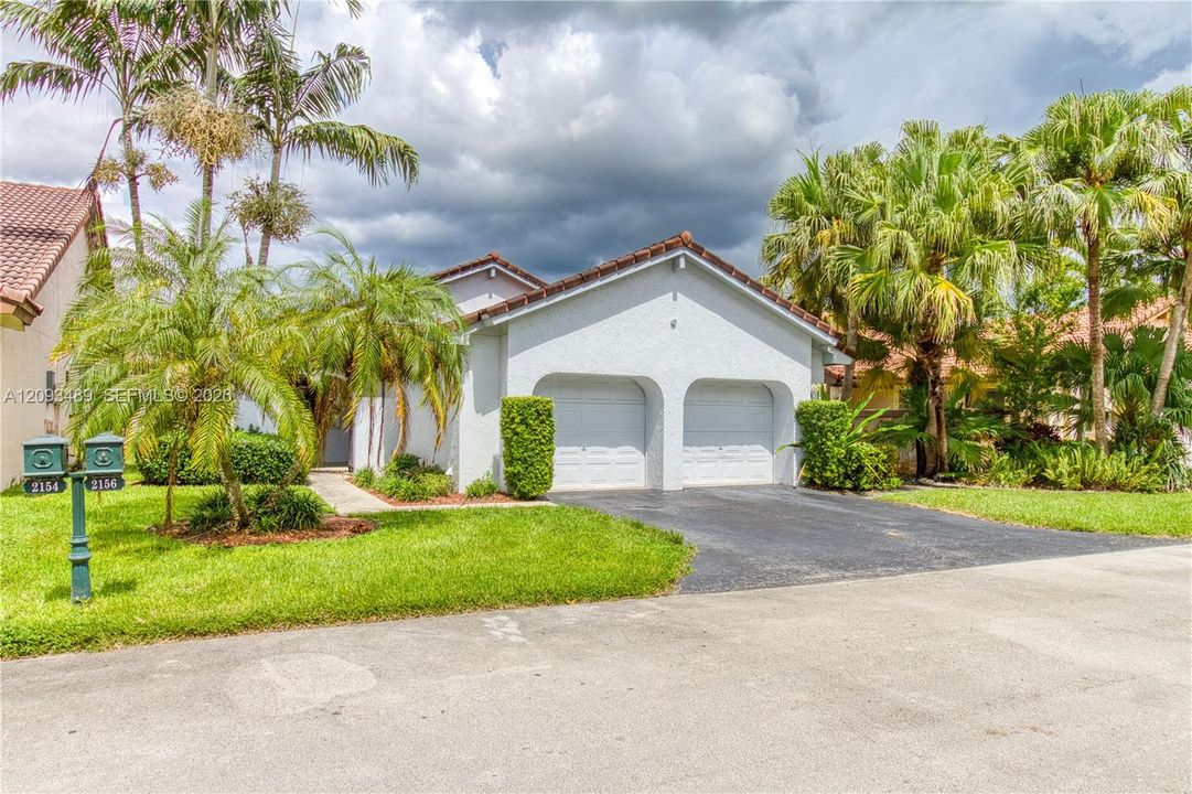 En Venta: $599,900 (3 camas, 2 baños, 1547 Pies cuadrados)