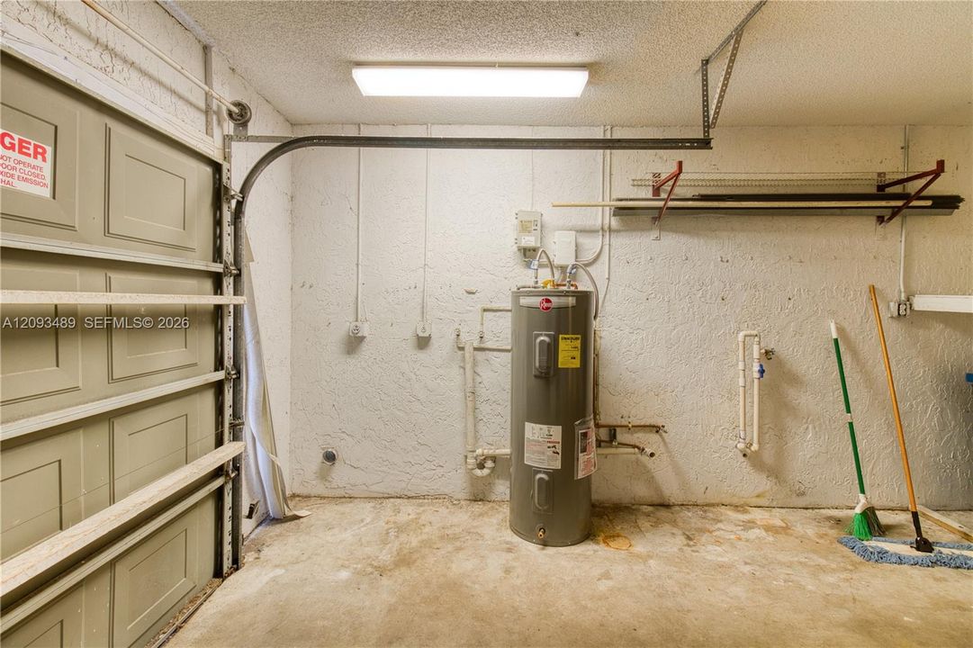 En Venta: $599,900 (3 camas, 2 baños, 1547 Pies cuadrados)