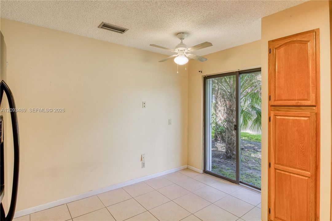 En Venta: $599,900 (3 camas, 2 baños, 1547 Pies cuadrados)
