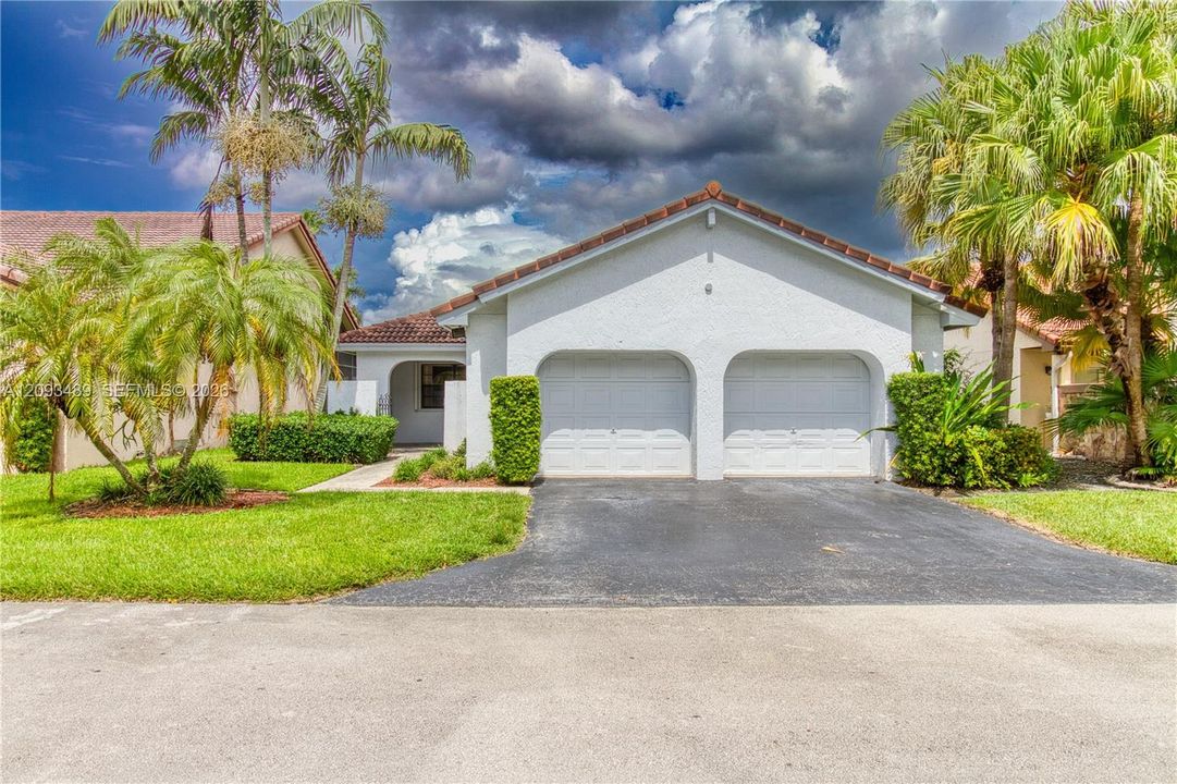 En Venta: $599,900 (3 camas, 2 baños, 1547 Pies cuadrados)