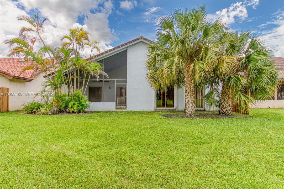 En Venta: $599,900 (3 camas, 2 baños, 1547 Pies cuadrados)