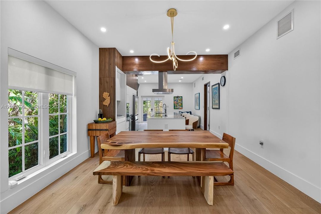 En Renta: $9,500 (3 camas, 3 baños, 1918 Pies cuadrados)