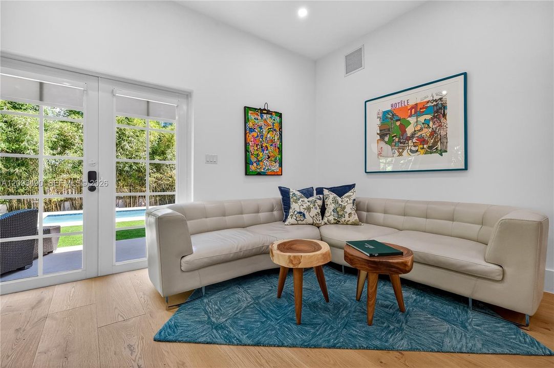 En Renta: $9,500 (3 camas, 3 baños, 1918 Pies cuadrados)