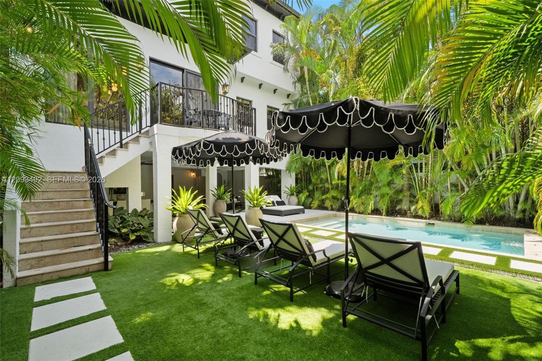 For Sale: $5,995,000 (4 beds, 4 baths, 4480 Square Feet)