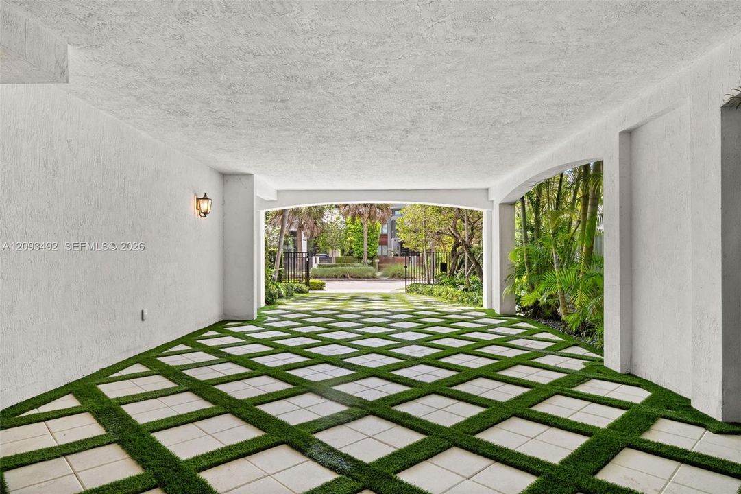 Carport