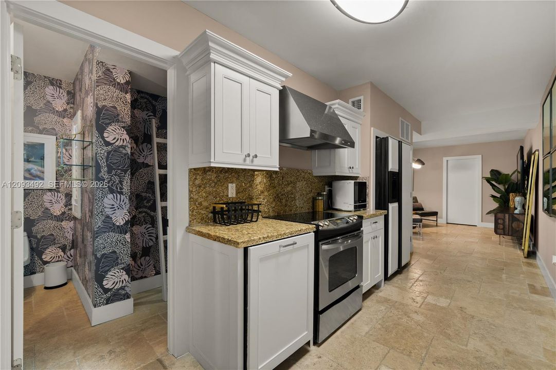 For Sale: $5,995,000 (4 beds, 4 baths, 4480 Square Feet)