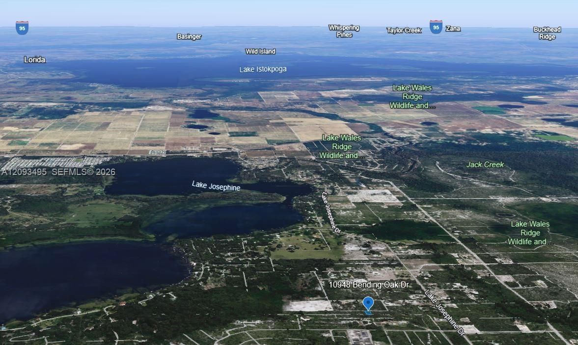 En Venta: $9,900 (0.23 acres)