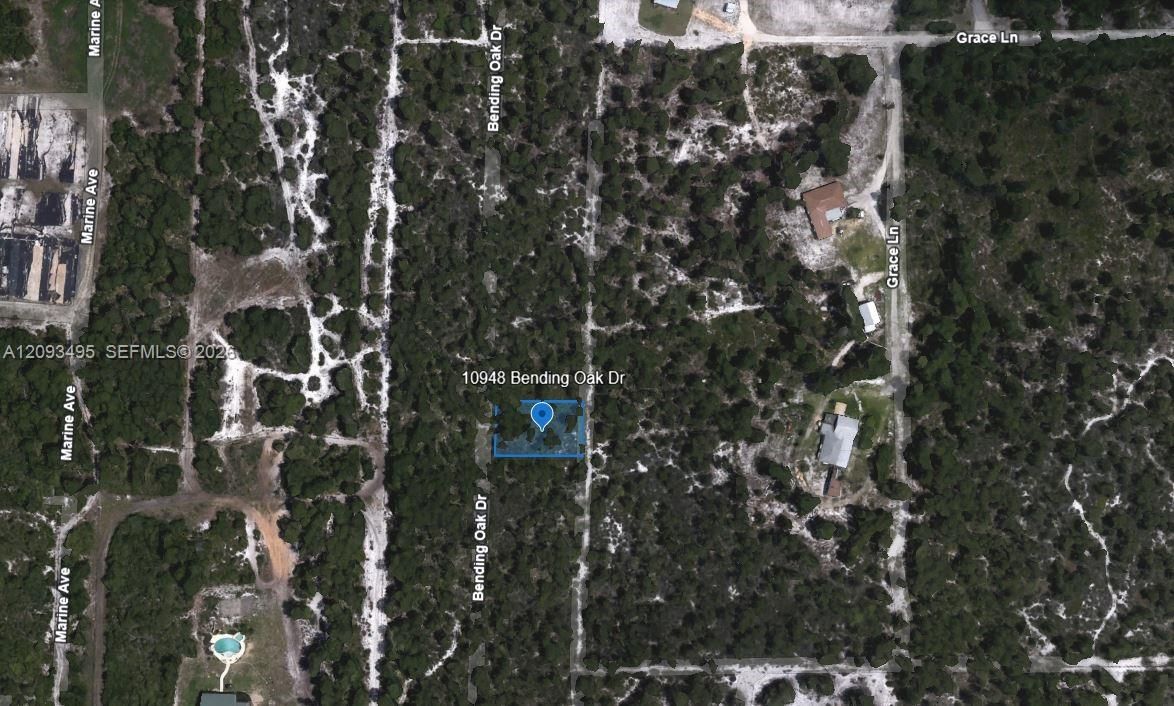 En Venta: $9,900 (0.23 acres)