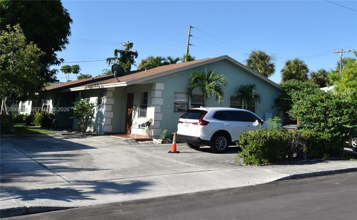 For Sale: $914,900 (0 beds, 0 baths, 2256 Square Feet)