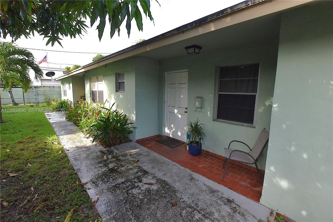For Sale: $914,900 (0 beds, 0 baths, 2256 Square Feet)