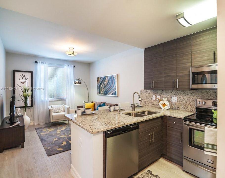 For Rent: $2,200 (2 beds, 2 baths, 750 Square Feet)