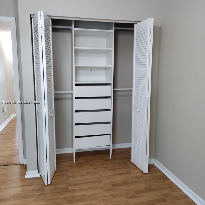En Renta: $3,050 (3 camas, 2 baños, 1566 Pies cuadrados)