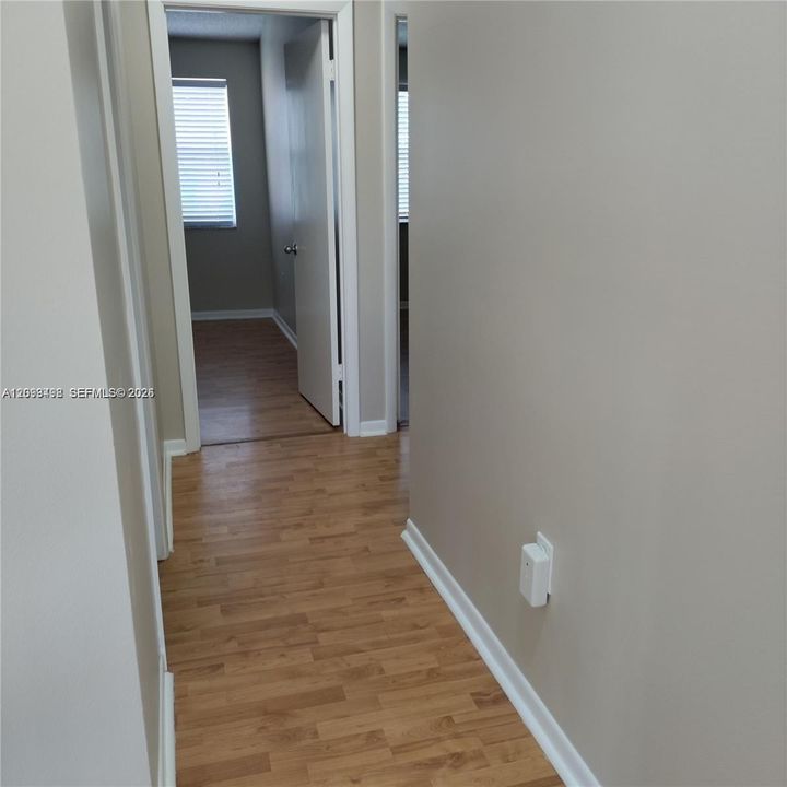 En Renta: $3,050 (3 camas, 2 baños, 1566 Pies cuadrados)