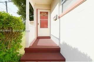 На продажу: $239,000 (3 спален, 3 ванн, 1746 Квадратных фут)