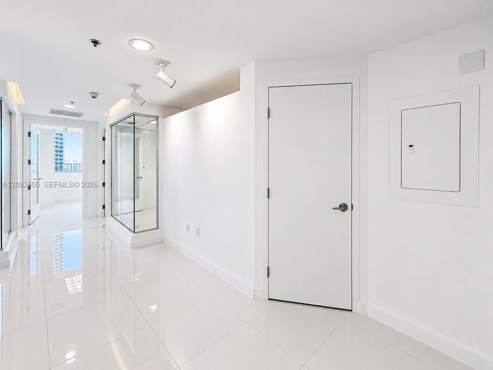 For Rent: $5,625 (0 beds, 0 baths, 0 Square Feet)