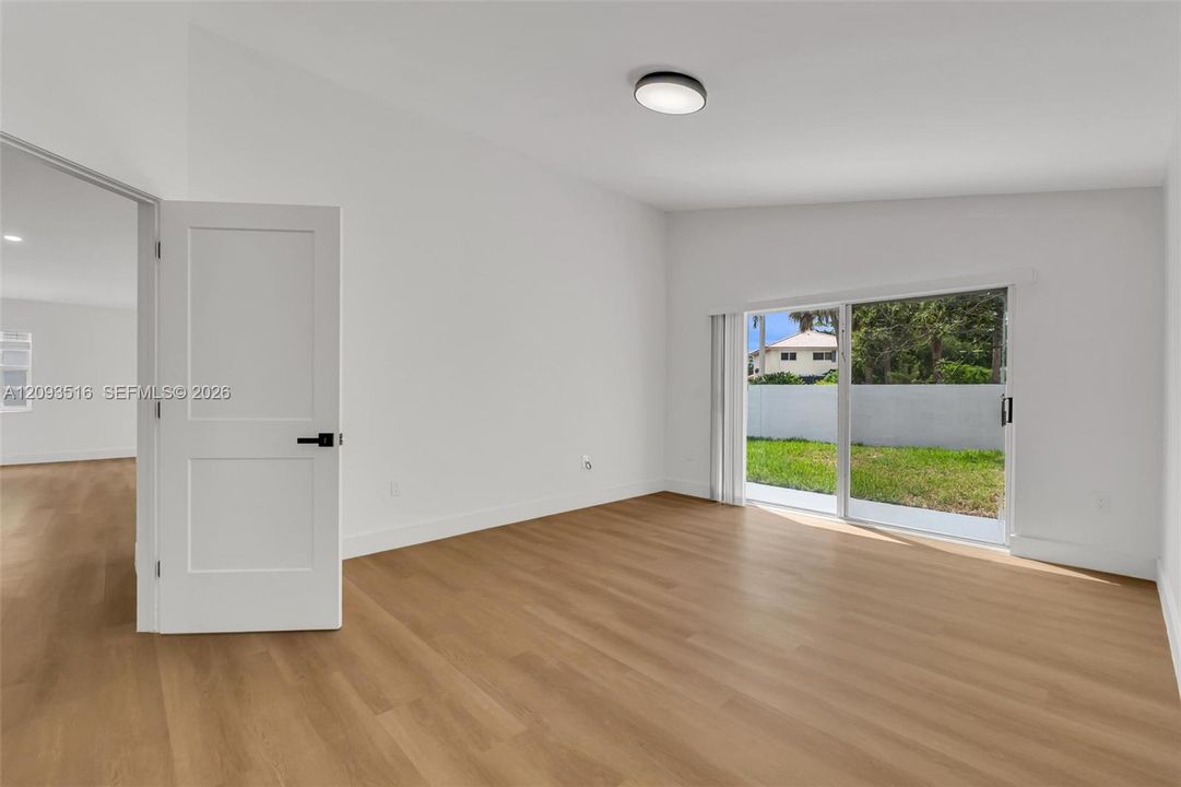 En Venta: $740,000 (3 camas, 2 baños, 1734 Pies cuadrados)