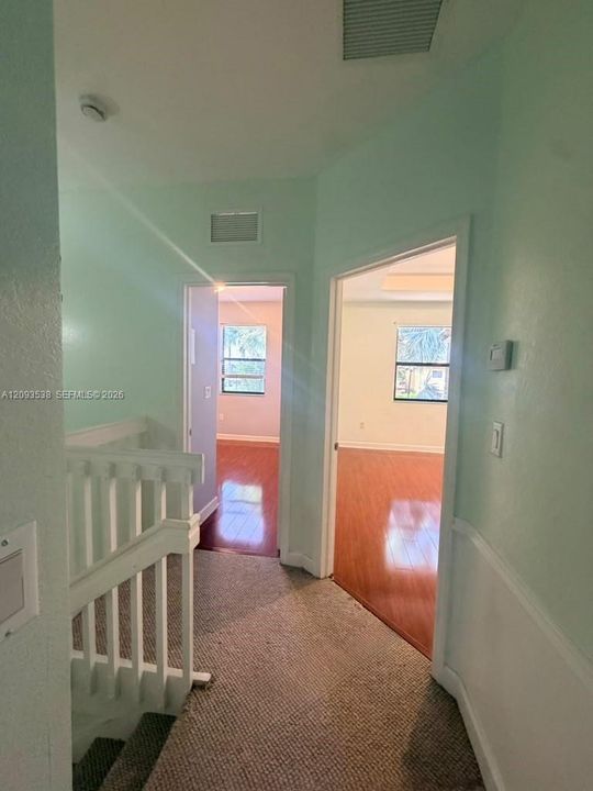 В аренду: $3,400 (4 спален, 3 ванн, 1736 Квадратных фут)